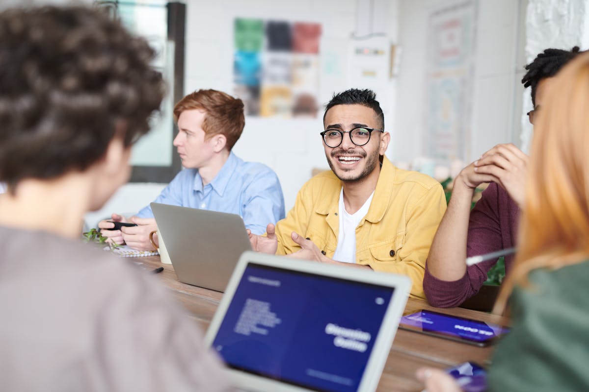 SMB Marketing Weekly: Oct 6-13, 2025